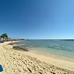 Niki Villa